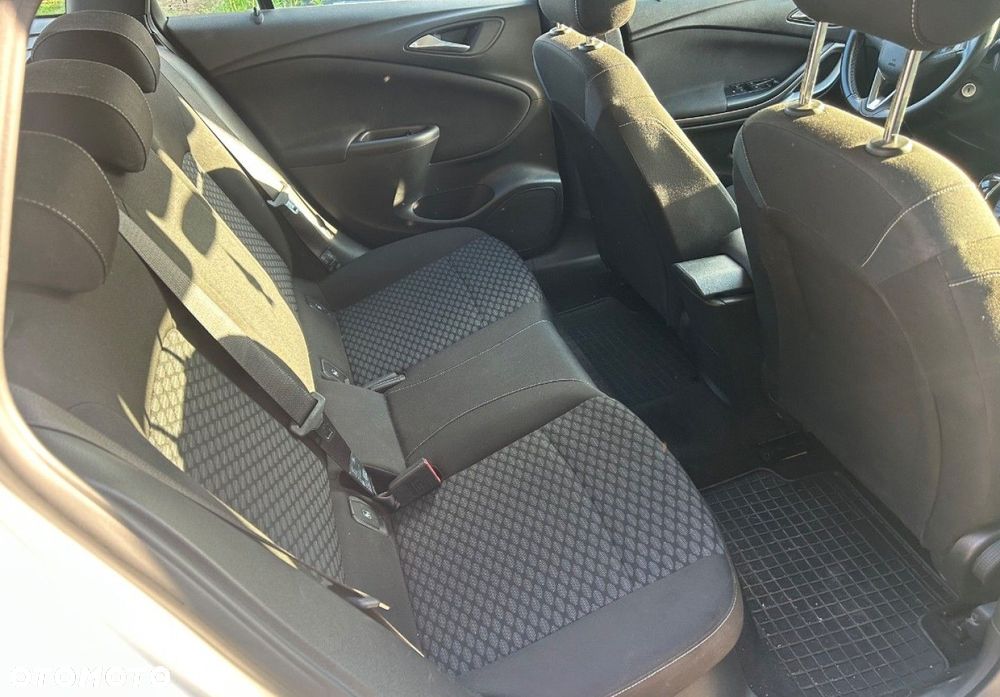 Opel Astra - 13