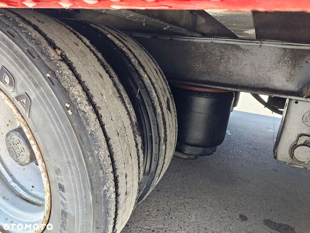 Sommer SP 215/70R17,5 - 12