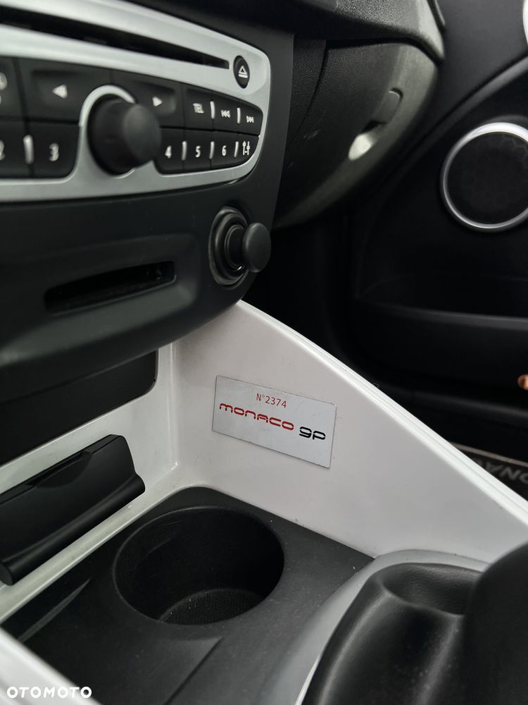 Renault Megane 1.9 dCi Monaco - 9