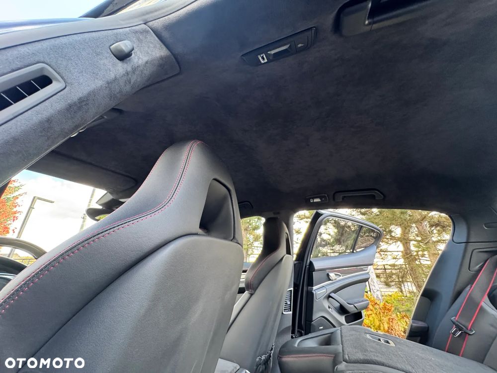 Porsche Panamera - 27