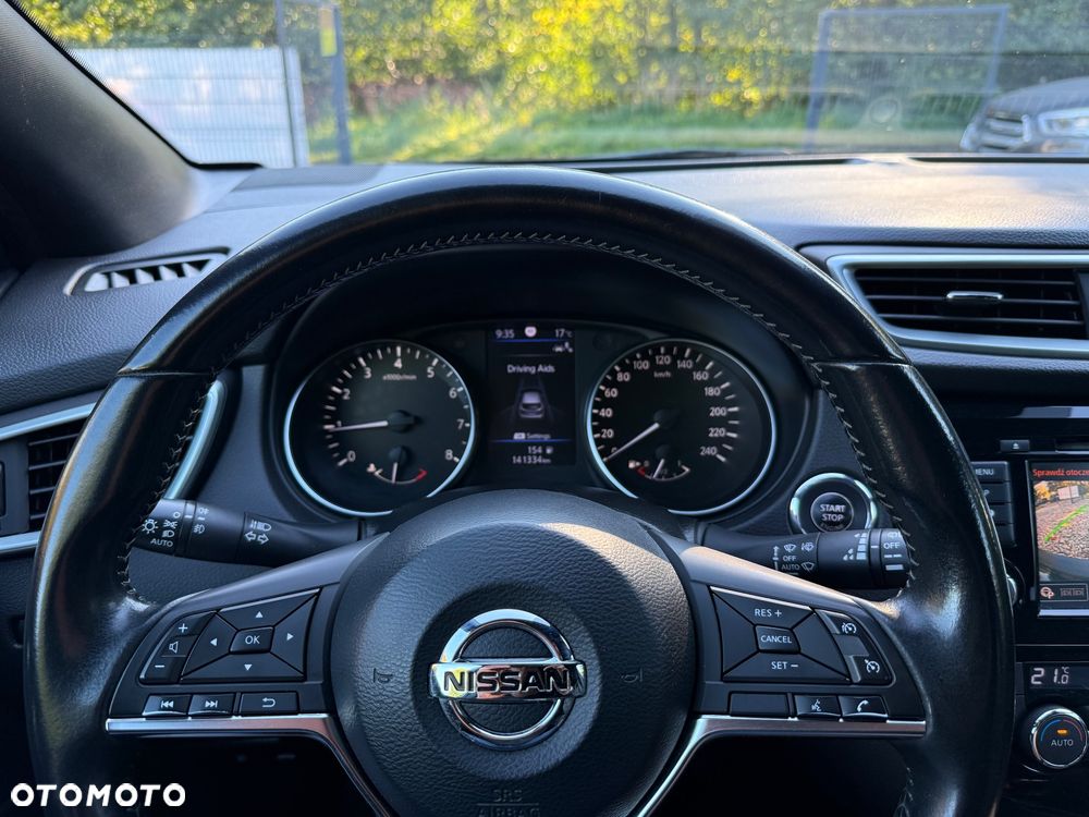 Nissan Qashqai 1.3 DIG-T Tekna+ - 22