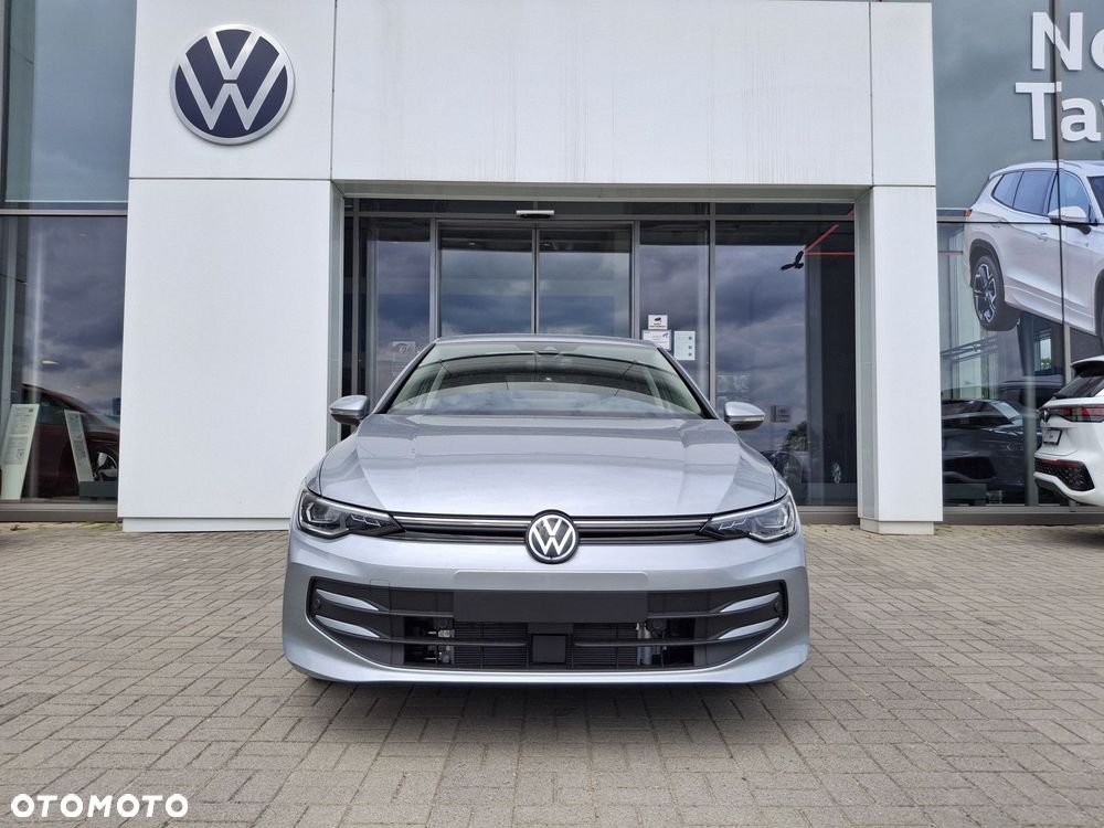 Volkswagen Golf - 3