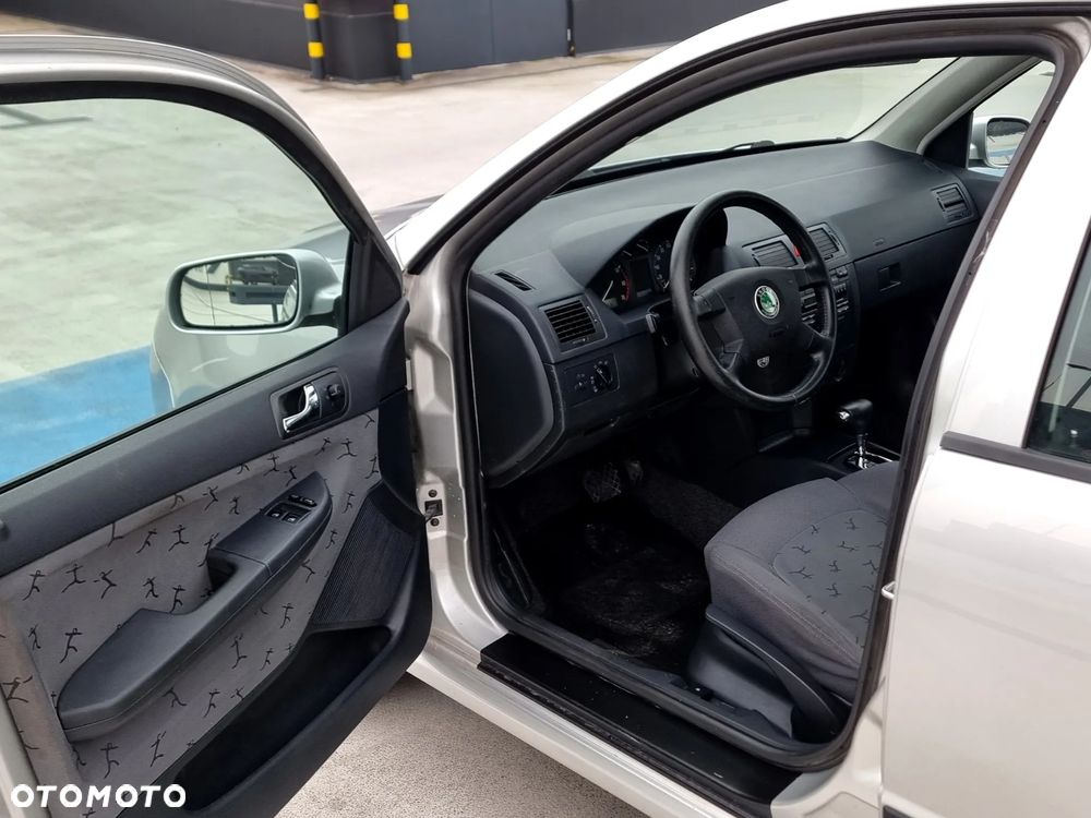 Skoda Fabia 1.4 16V Automatik Sport - 12