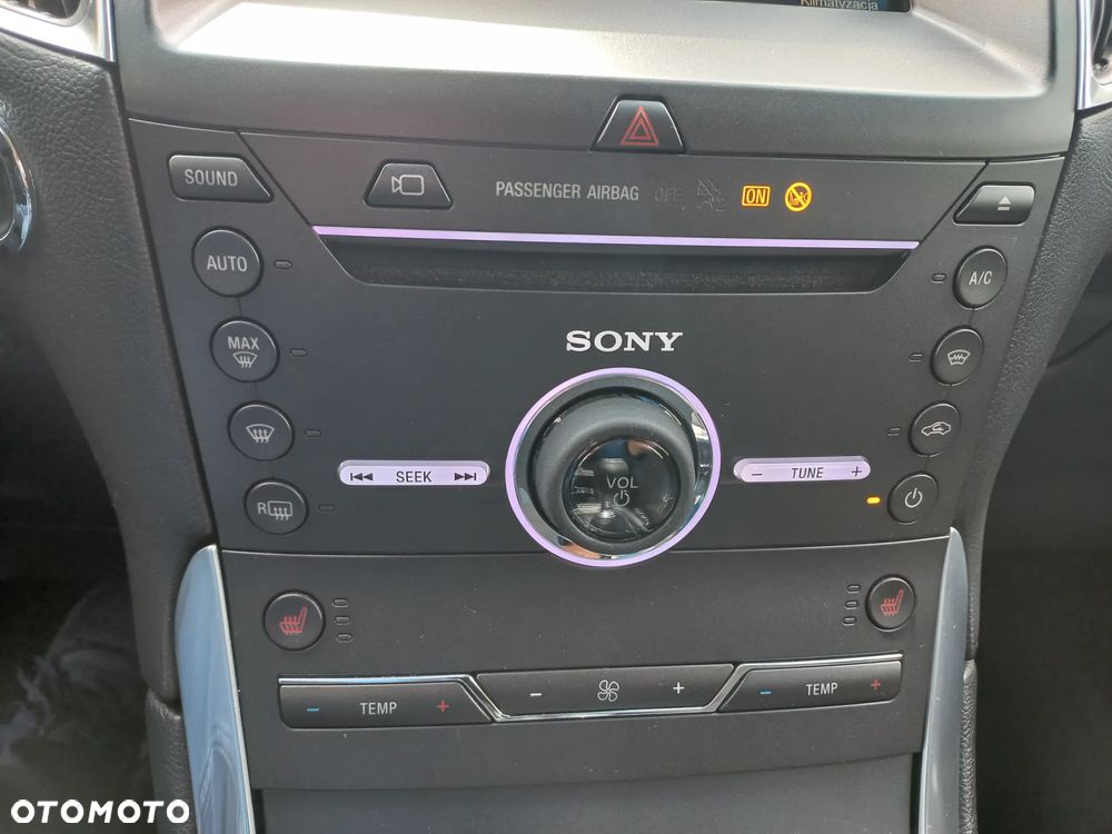 Ford Edge - 22