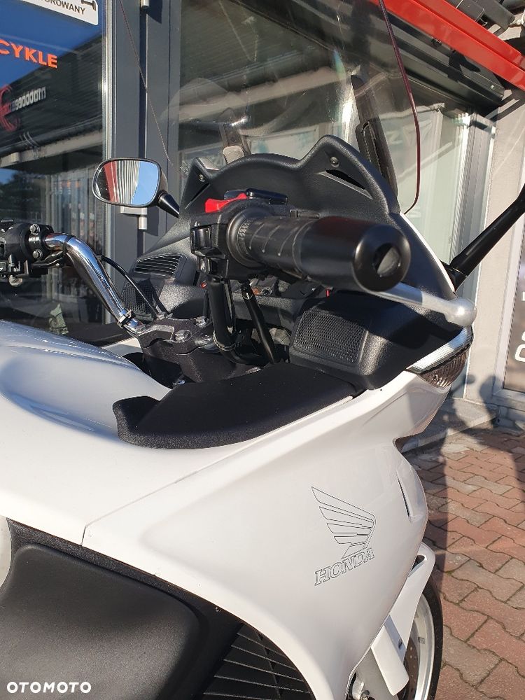 Honda Deauville - 25