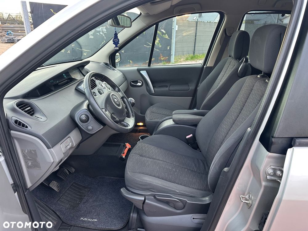 Renault Scenic 2.0 16V Dynamique - 27