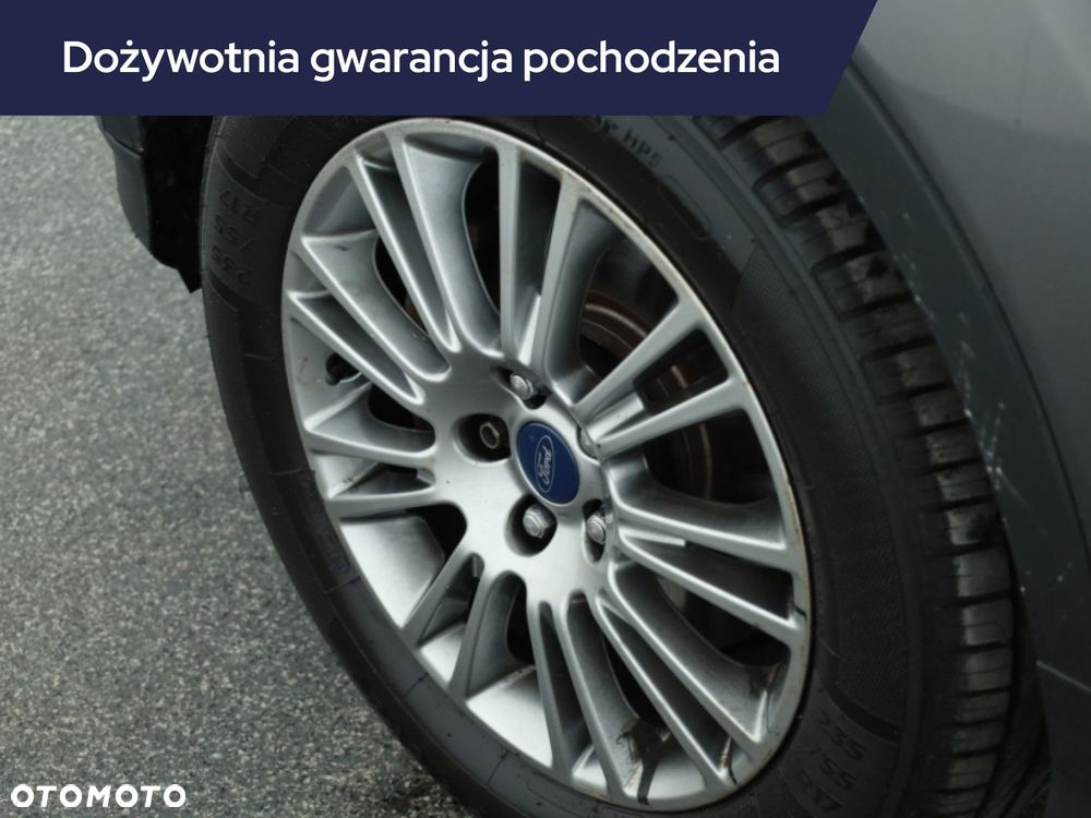 Ford Kuga - 21