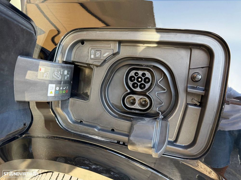 Peugeot E-5008 73 kWh GT - 39
