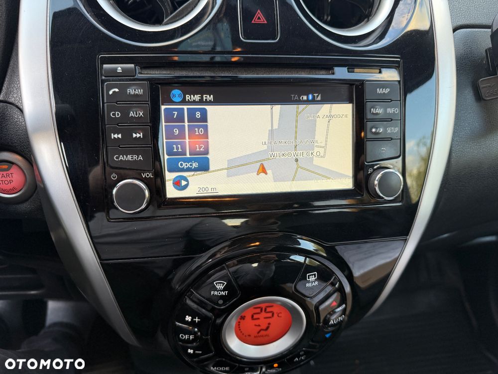 Nissan Note 1.5 dci DPF tekna - 17