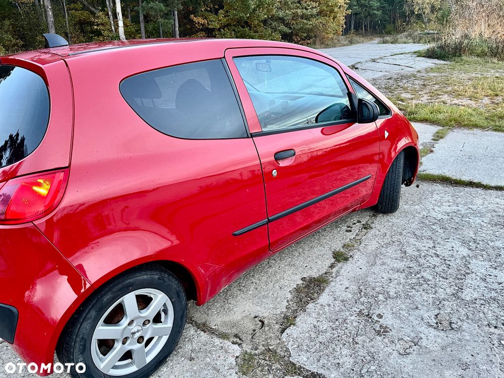 Mitsubishi Colt 2007 photo 4