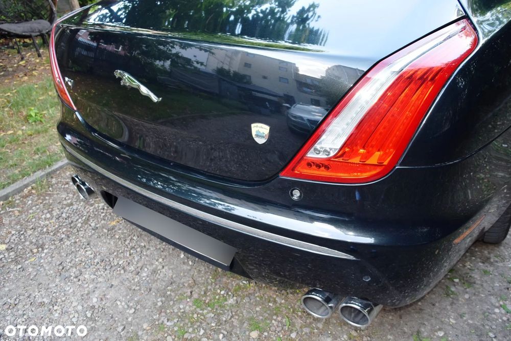 Jaguar XJ 3.0 D V6 Luxury - 10