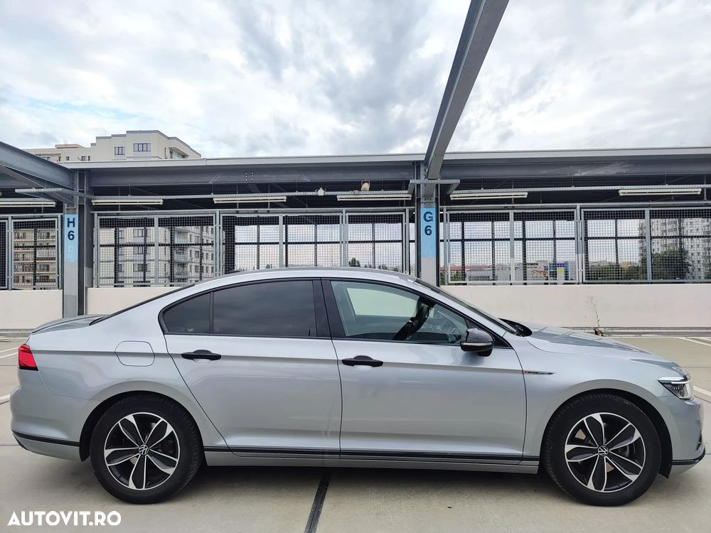 Volkswagen Passat 2.0 TDI DSG 4Mot Highline - 3