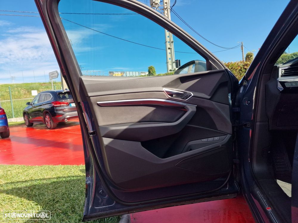 Audi Q8 e-Tron Sportback 50 quattro S line - 9