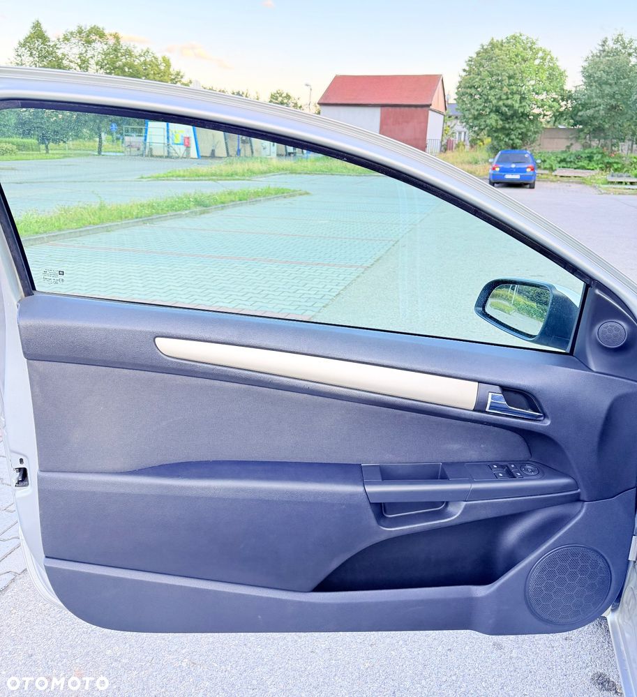 Opel Astra - 10