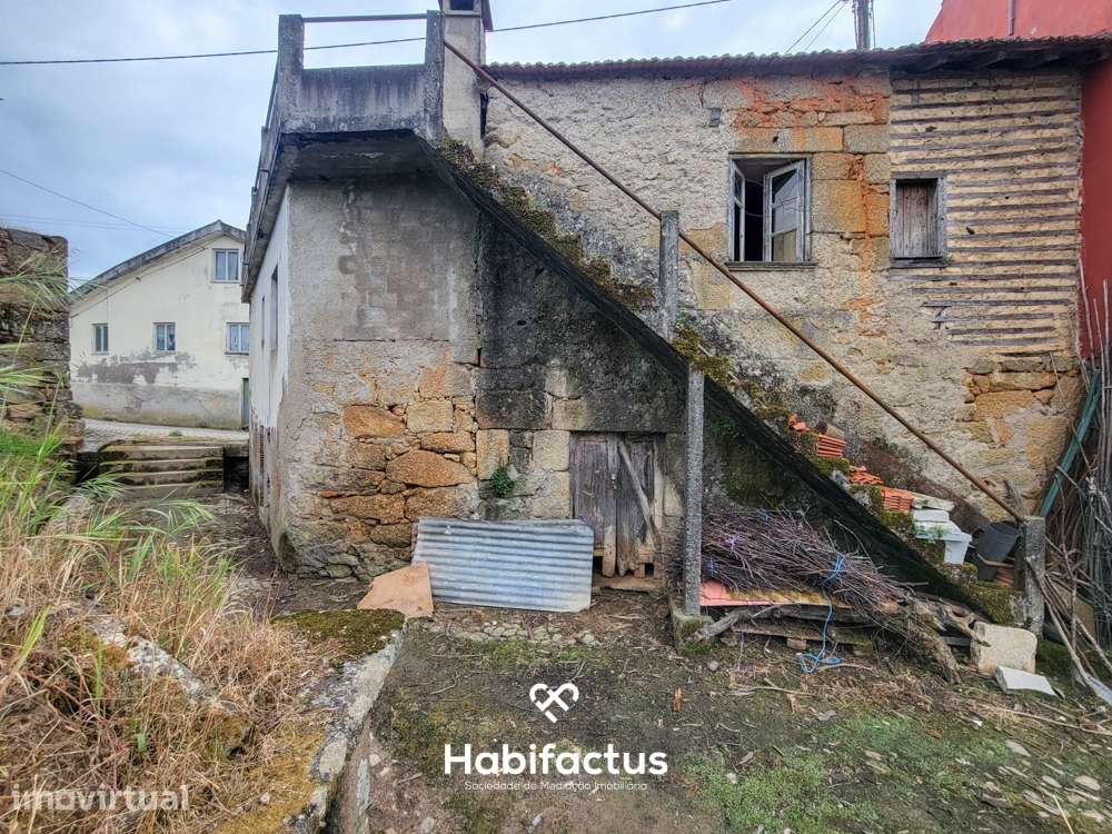 Moradia à venda T3 para reconstrução, freguesia e conselho Seia, Distr - Grande imagem: 3/24