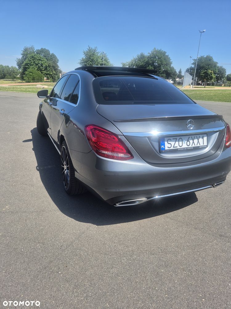 Mercedes-Benz Klasa C 300 7G-TRONIC - 6
