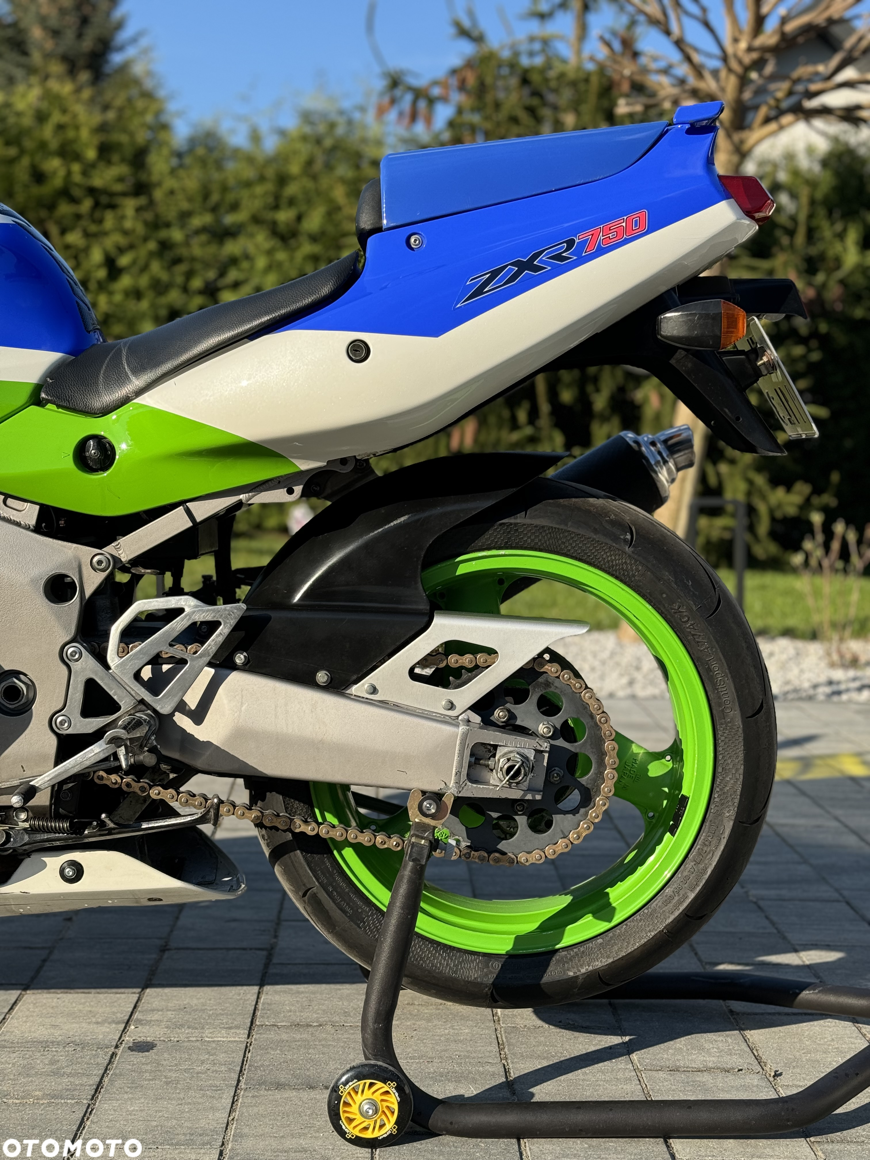 Kawasaki ZXR - 9