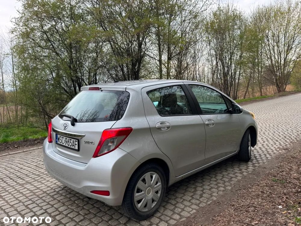 Toyota Yaris - 3
