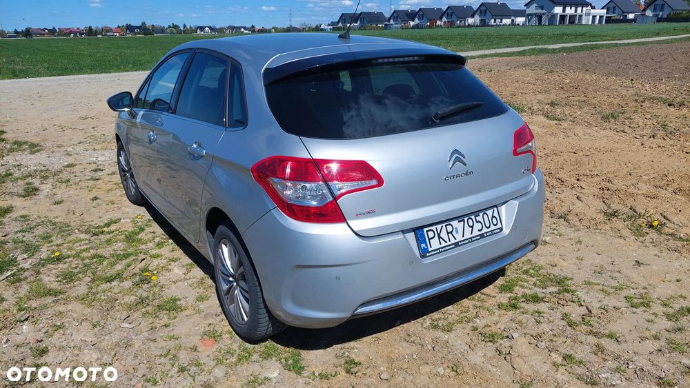 Citroën C4 VTi 120 Selection - 4