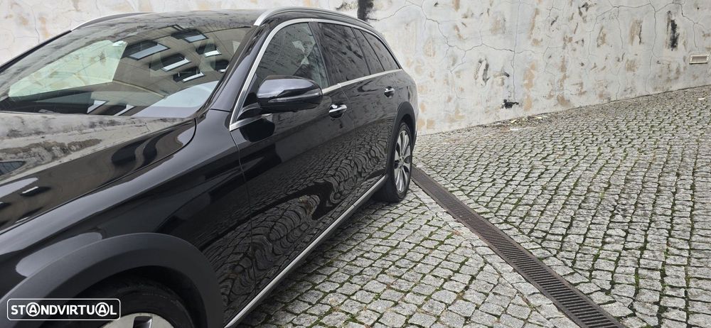 Mercedes-Benz E 220 d 4-Matic All Terrain Avantgarde + - 3