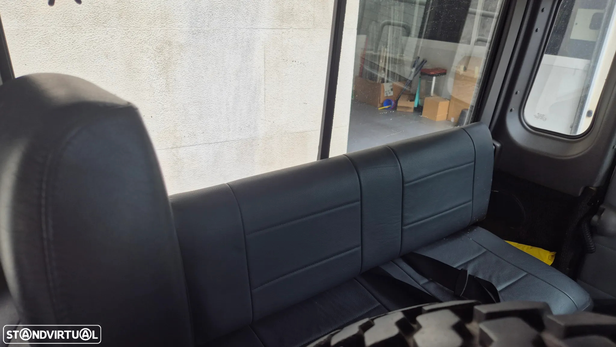 Land Rover Defender 90 2.5 TD5 Metal Top - 5