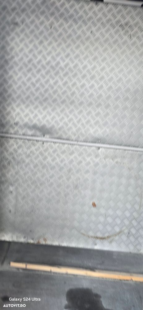 Volkswagen Crafter - 2