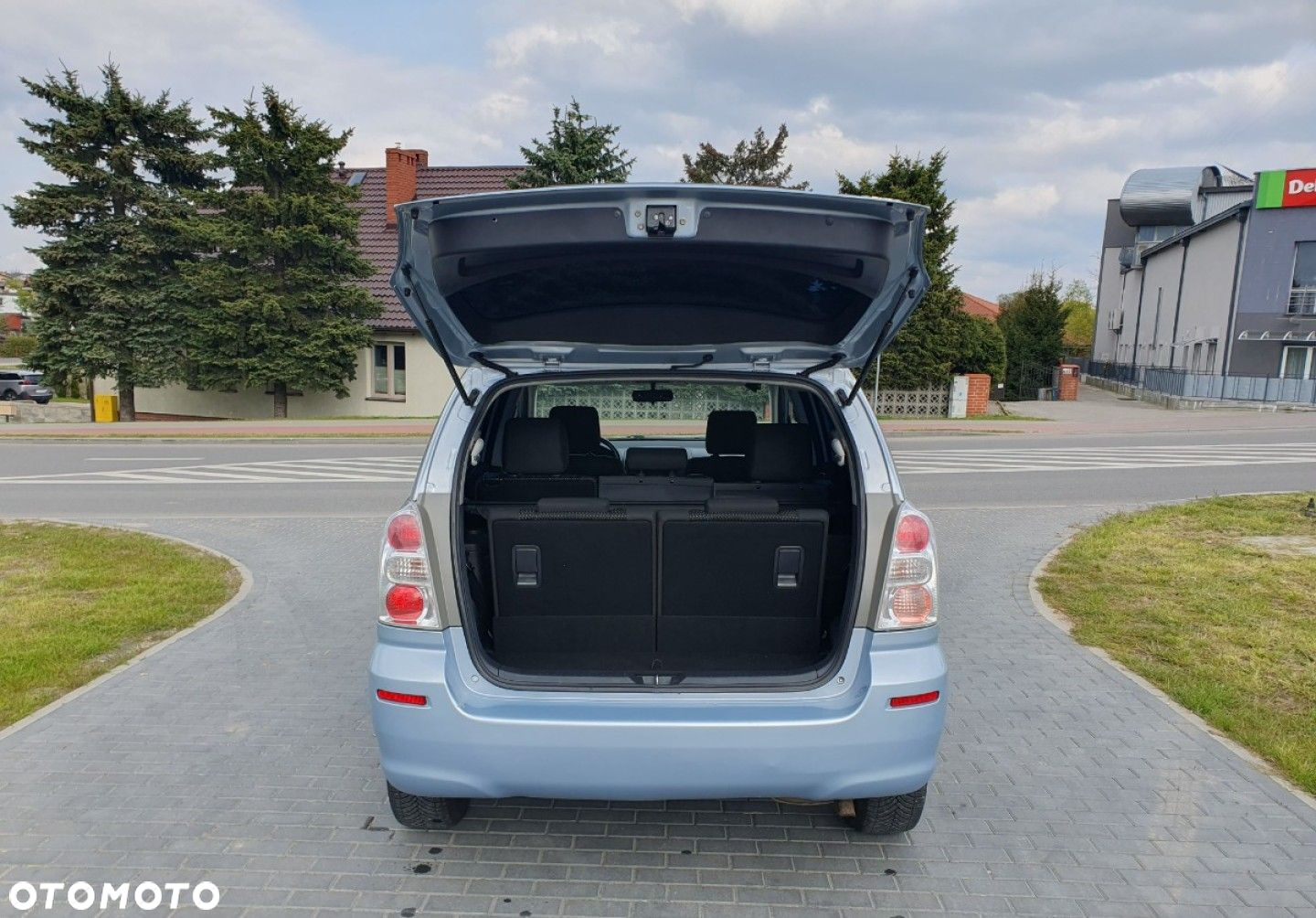 Toyota Corolla Verso - 28