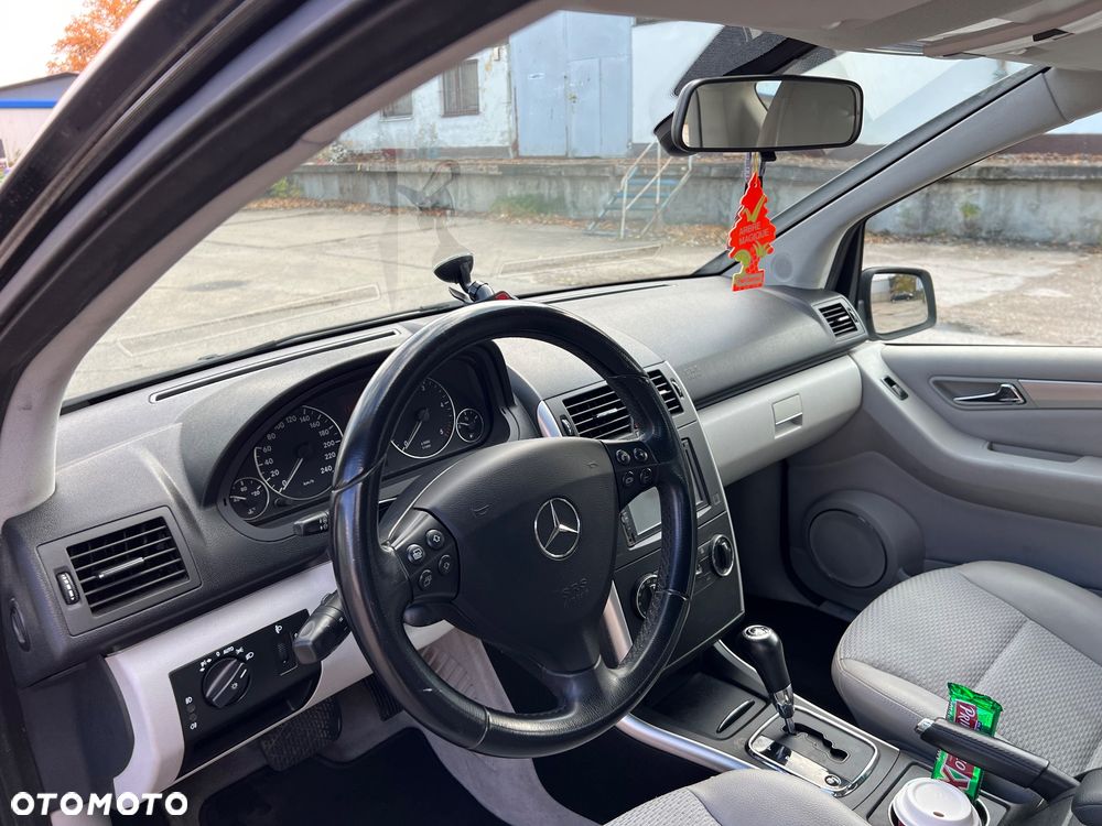Mercedes-Benz Klasa A 180 CDI Autotronic Avantgarde - 10