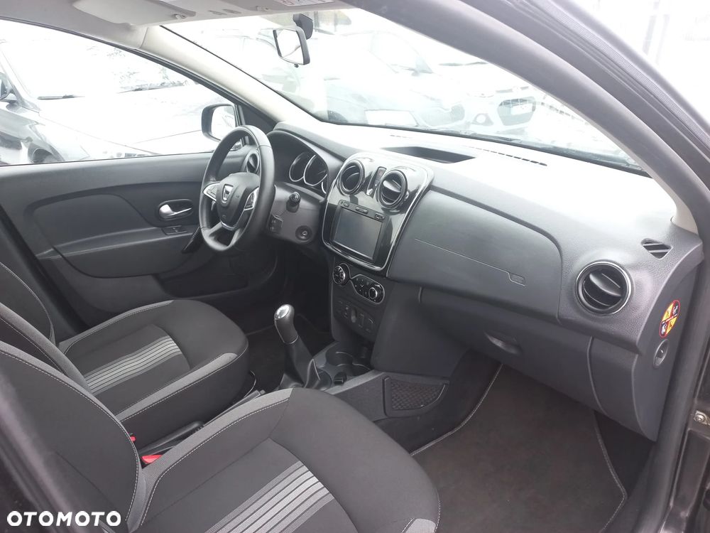 Dacia Sandero Stepway TCe 90 (S&S) Celebration - 27