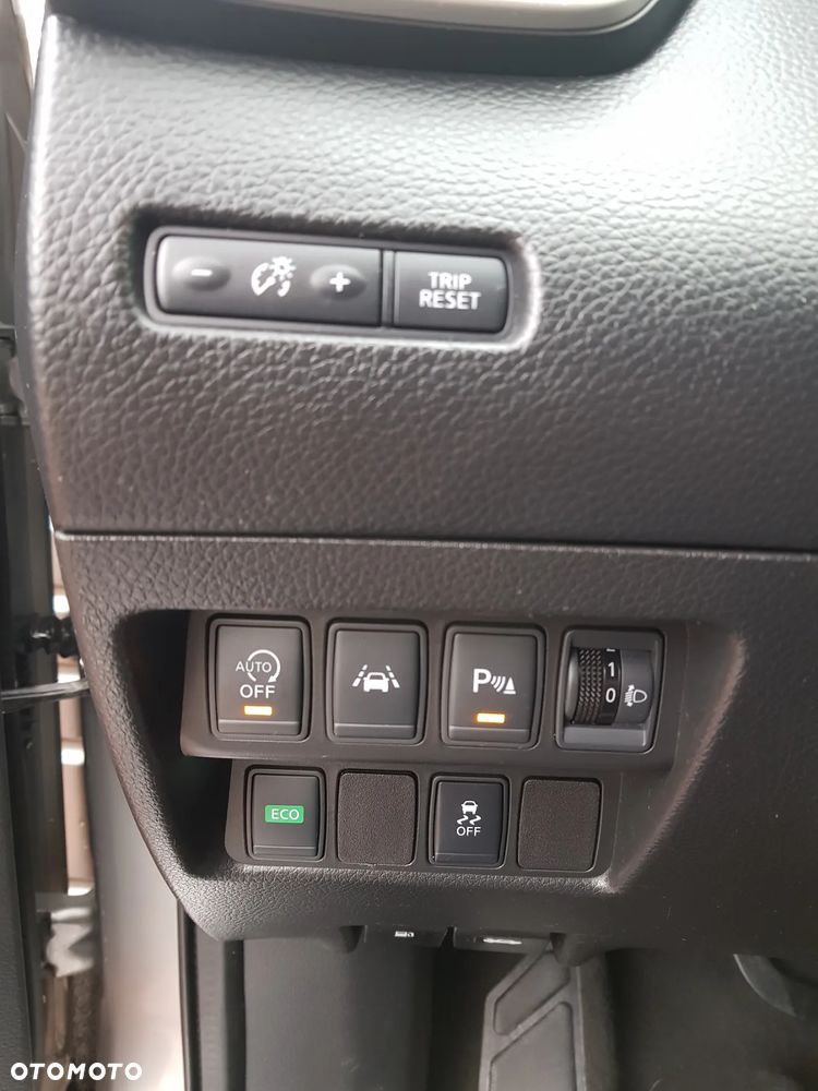 Nissan Qashqai 1.6 DCi Acenta Xtronic - 27