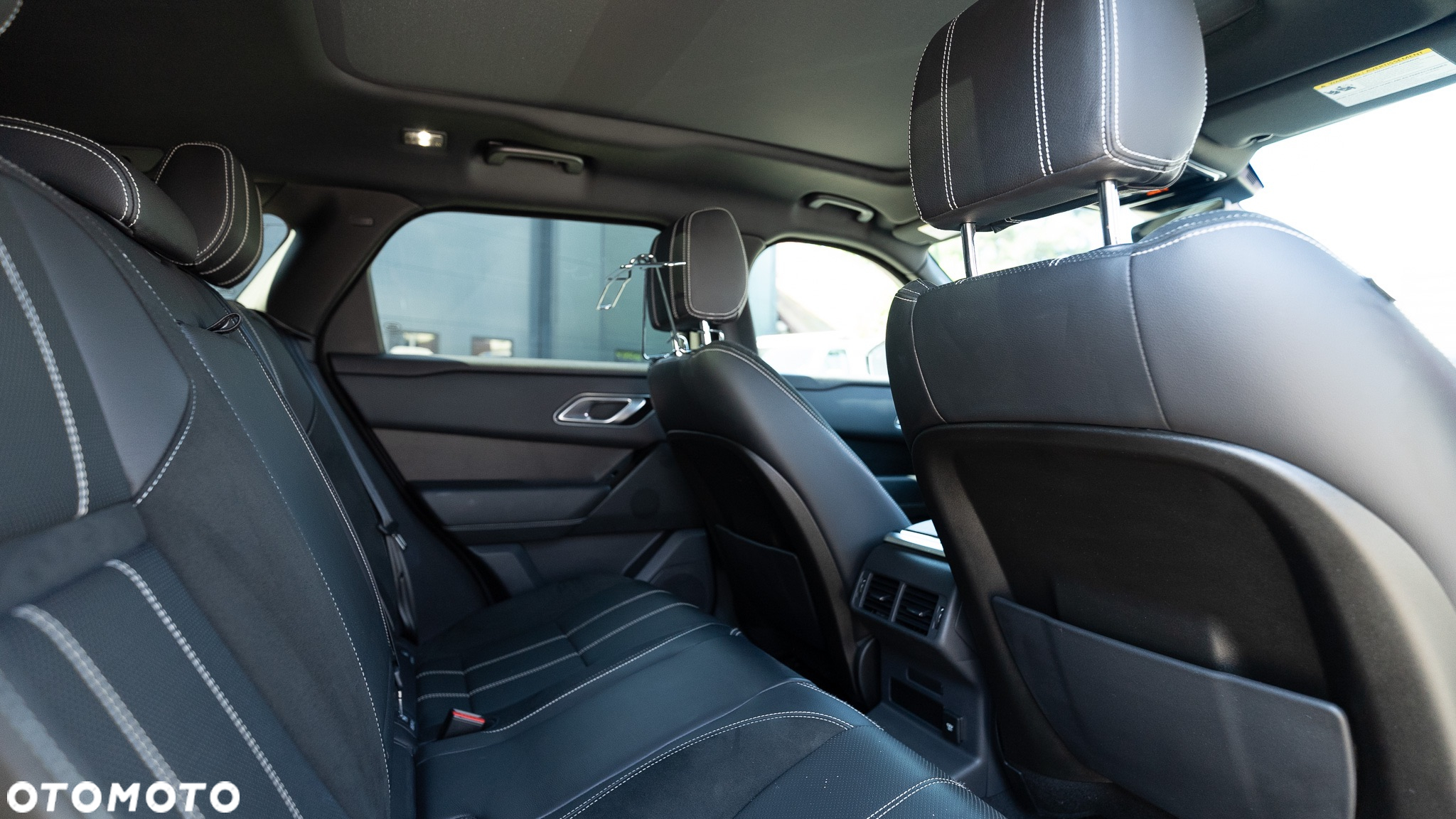 Land Rover Range Rover Velar 2.0 R-Dynamic - 39