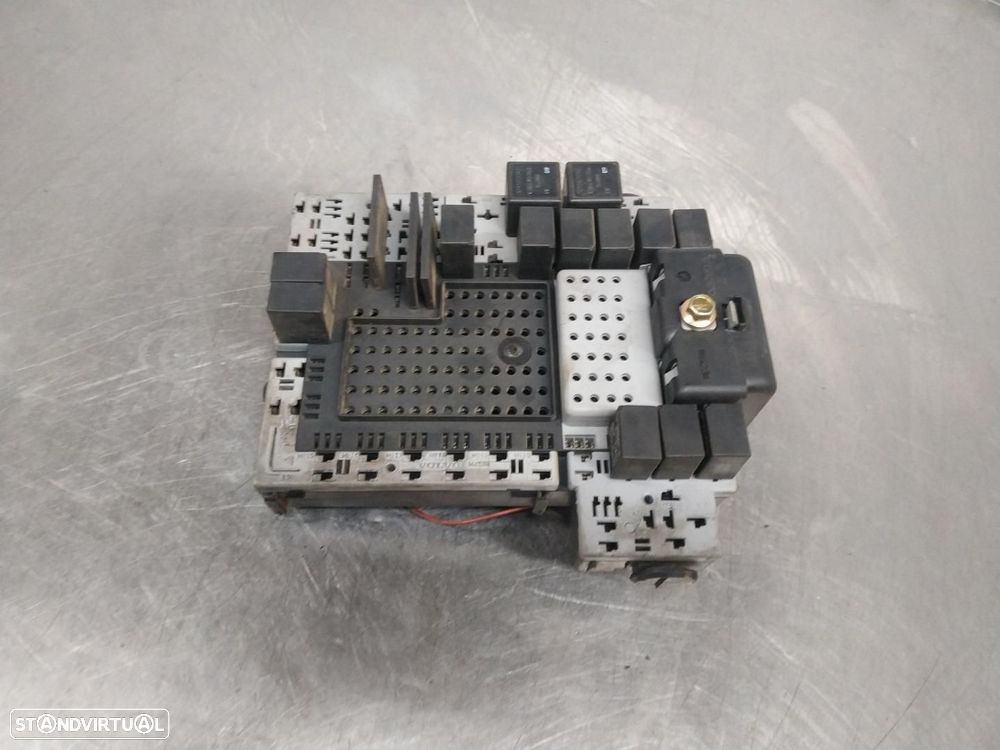 CAIXA DE RELES FUSÍVEIS VOLVO S80 BERLINA - 1