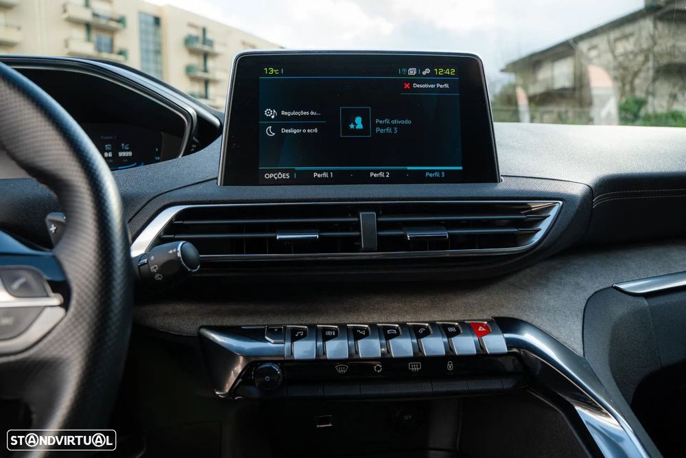 Peugeot 3008 1.6 Hybrid GT Line e-EAT8 - 12