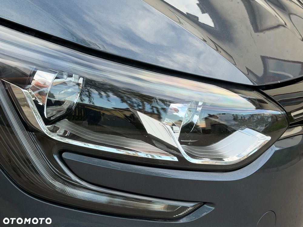 Renault Megane ENERGY TCe 160 BOSE EDITION - 22