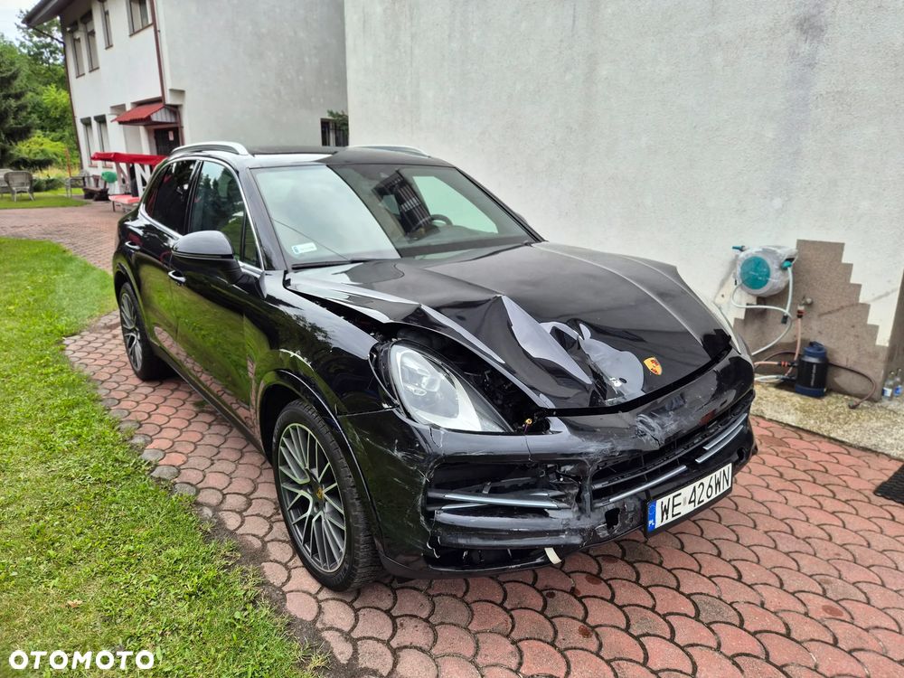 Porsche Cayenne Platinum Edition - 3