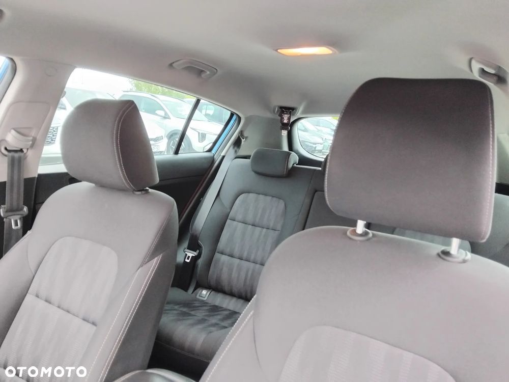 Kia Sportage 1.6 GDI M 2WD - 23