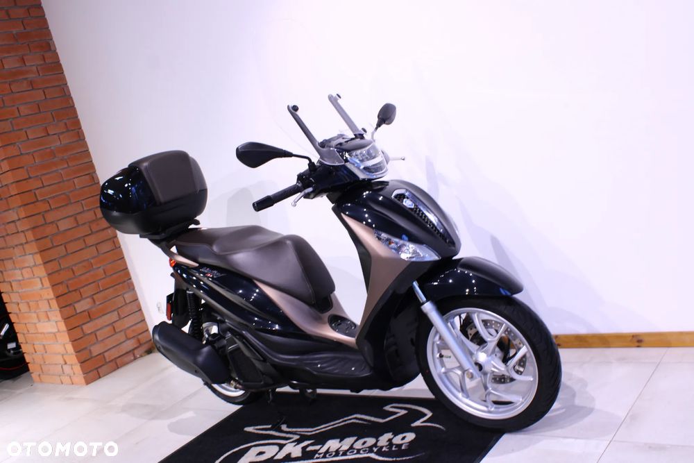 Piaggio Medley - 3