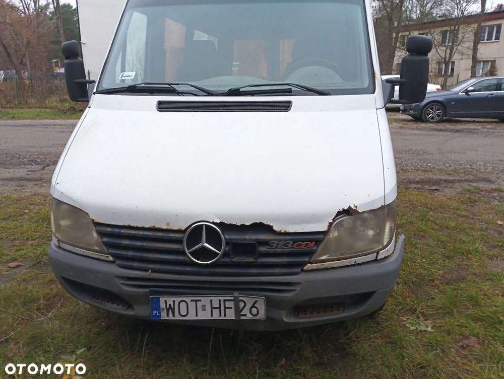 Mercedes-Benz Sprinter - 3