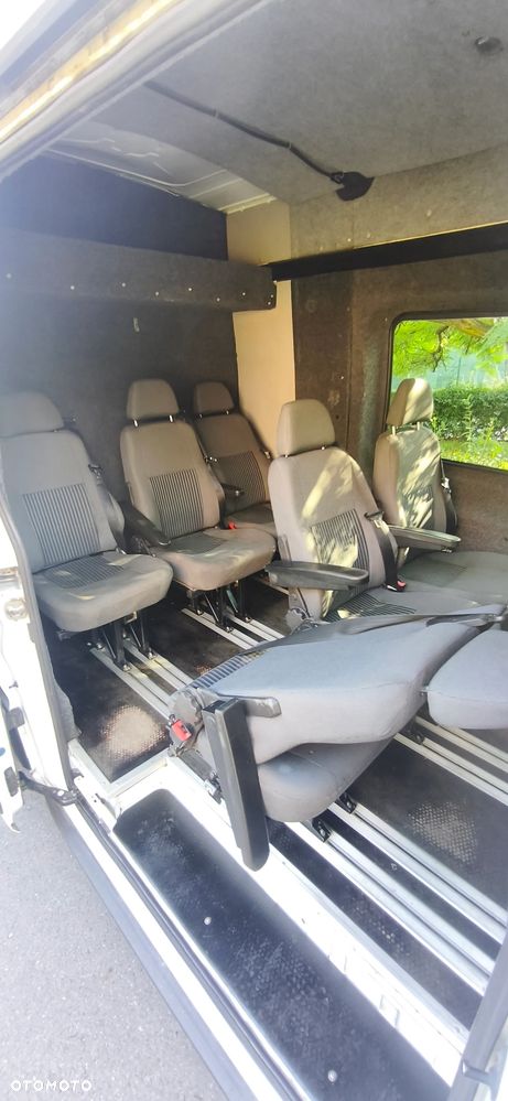 Ford Transit - 21
