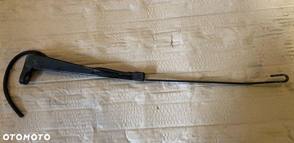 Ramię wycieraczki przód Chatenet Media 02r. OE - 2