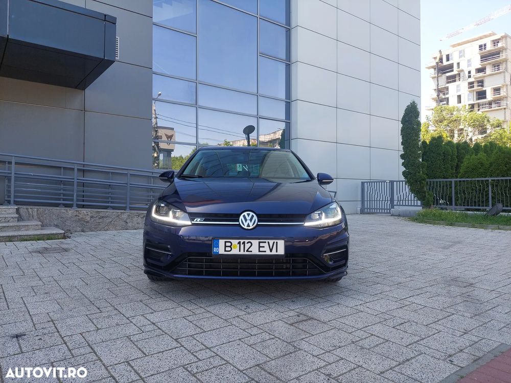 Volkswagen Golf 1.6 TDI Highline - 1