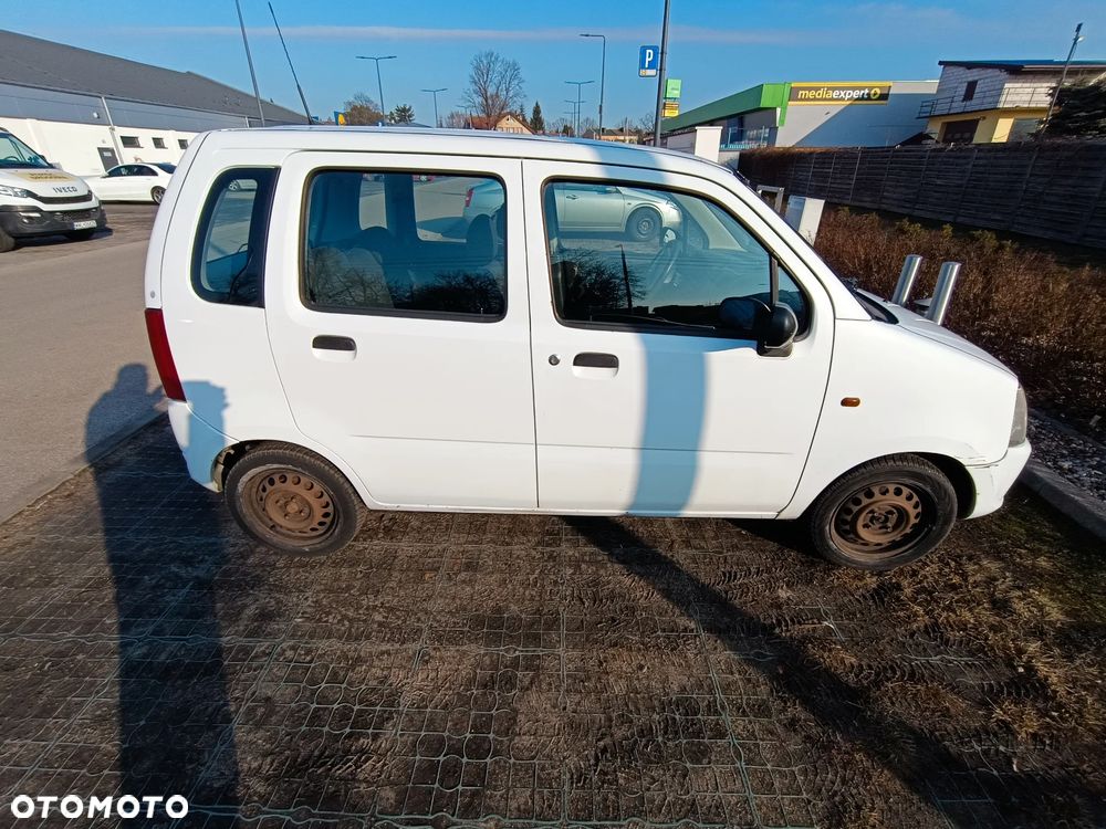 Opel Agila 1.2 Essentia - 3