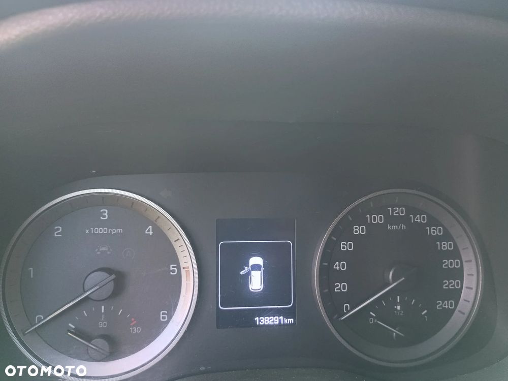 Hyundai Tucson 1.7 CRDI BlueDrive Comfort 2WD - 6
