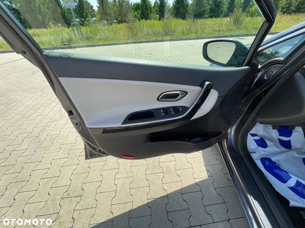 Kia Ceed 1.6 CRDi 128 ISG Spirit - 17