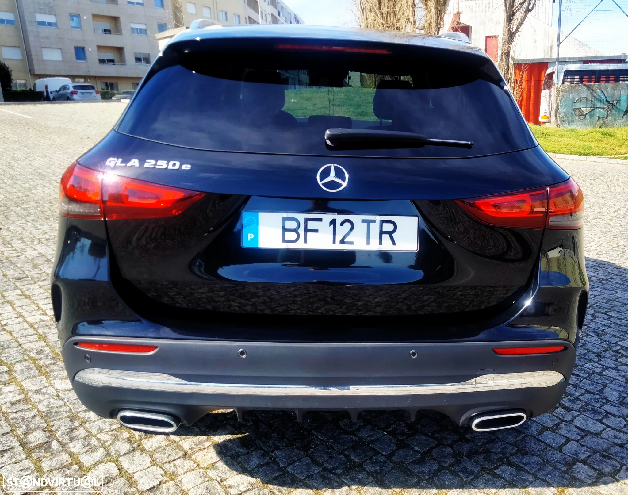 Mercedes-Benz GLA 250 e AMG Line - 5