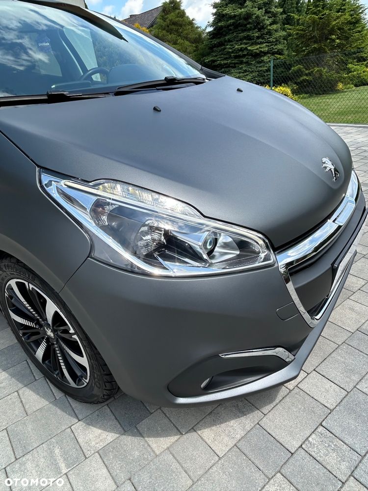 Peugeot 208 - 3