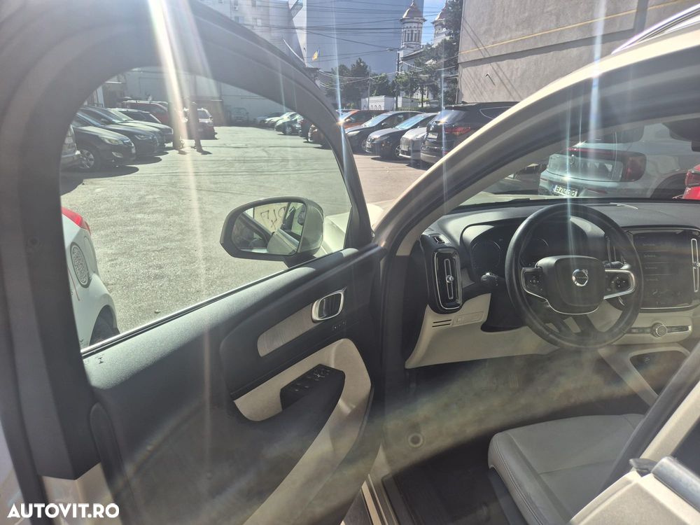 VOLVO XC40 2019 — imagine 9