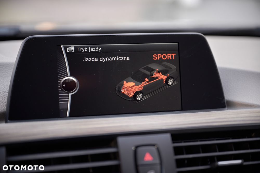 BMW Seria 3 - 37