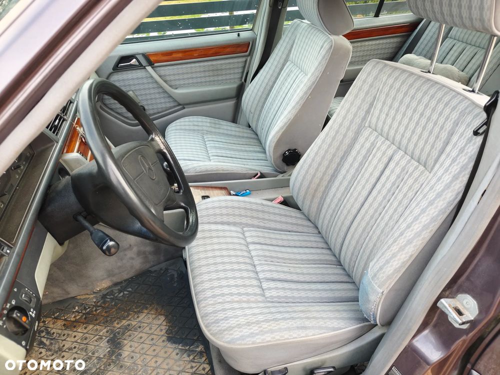 Mercedes-Benz W124 (1984-1993) - 4