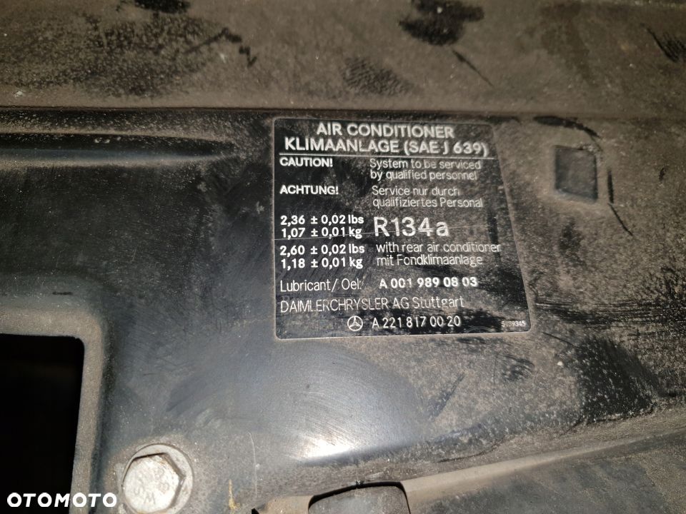MERCEDES W221 5.5 V8 wzmocnienie pas przedni - 2